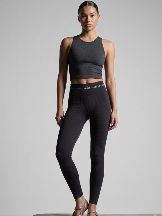 SKIMS Pants - BNWT Nike x SKIMS Ribbed Seamless High-Waisted 26" Leggings Obsidian M